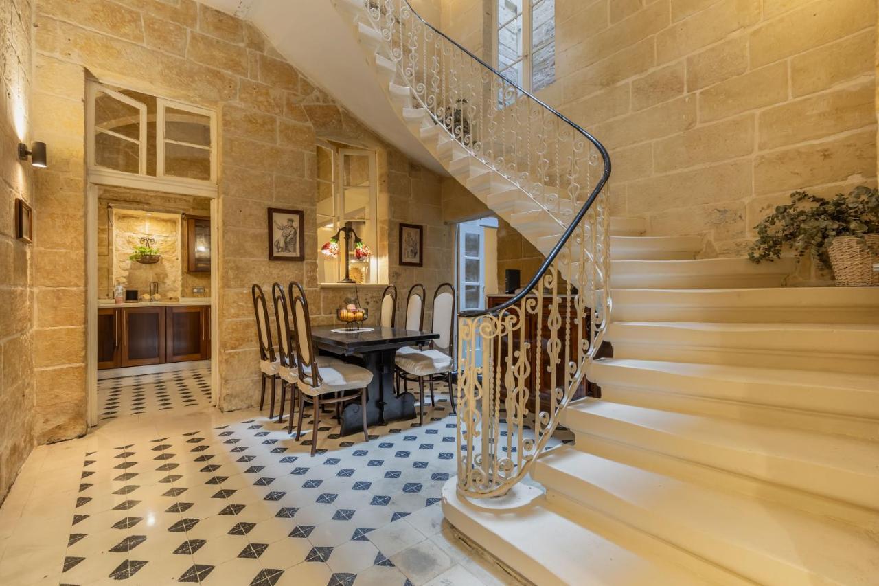 Stunning Valletta Palazzino Bagian luar foto