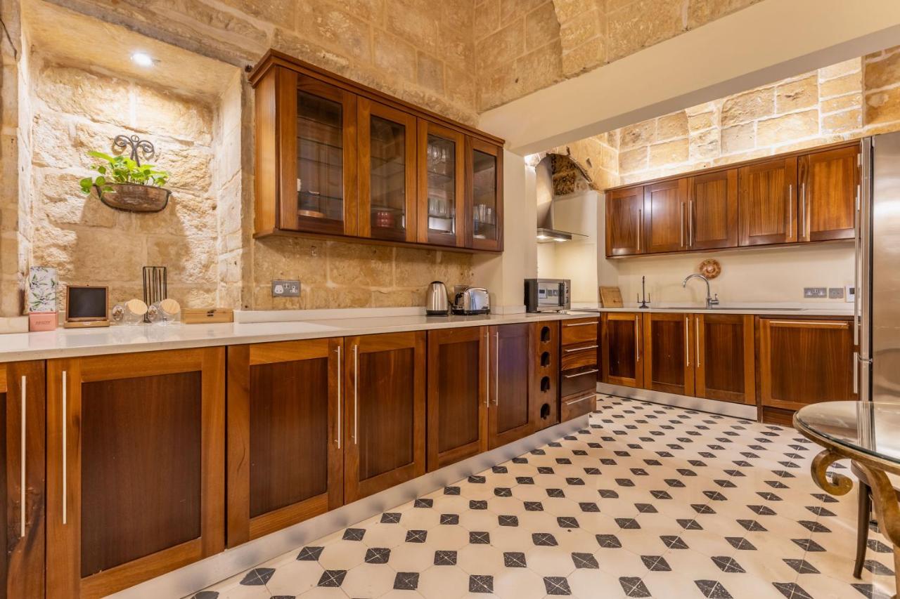 Stunning Valletta Palazzino Bagian luar foto